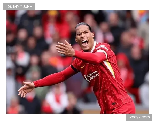 博努奇与范戴克：中卫出球重心如何从后场发起转向高位策动