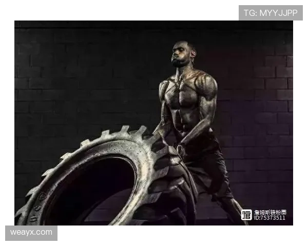 勒布朗·詹姆斯这训练强度，40岁了还在凌晨四点健身房？